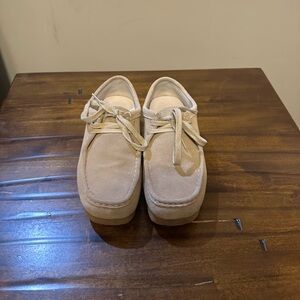 Women's Cream Loafers